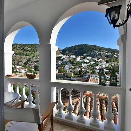 Feel At Home - Family House In Hydra エクステリア 写真