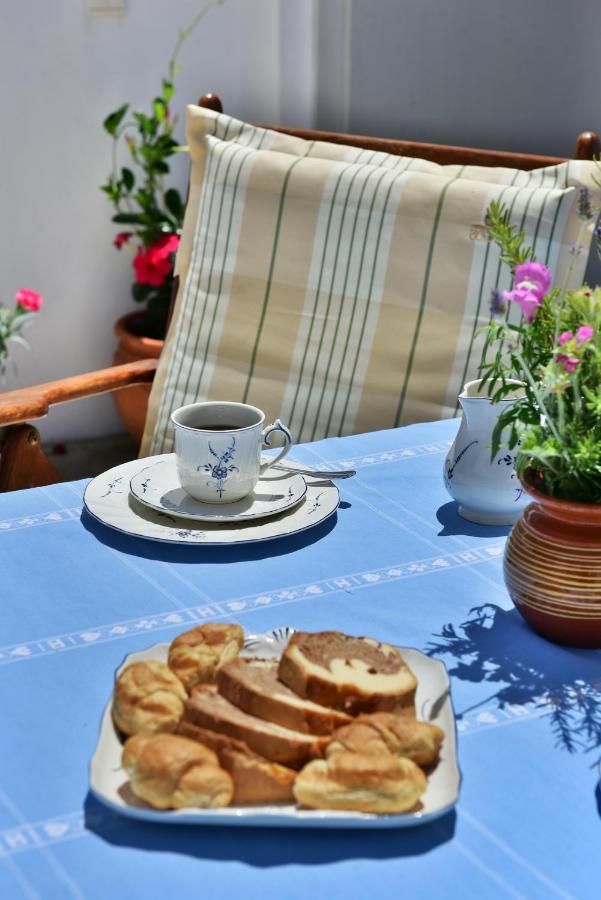 Feel At Home - Family House In Hydra エクステリア 写真
